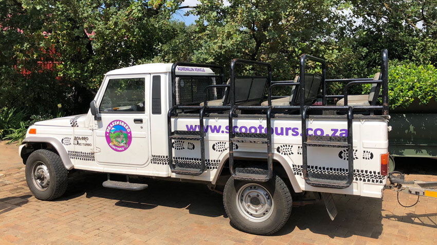 Scooter-Tour-Landrover.Bild.T4K.quer Scooter Tour Stellenbosch