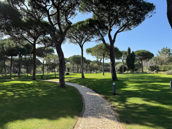 Sheraton Cascais - Gartenanlage Bild: Laura Geyer