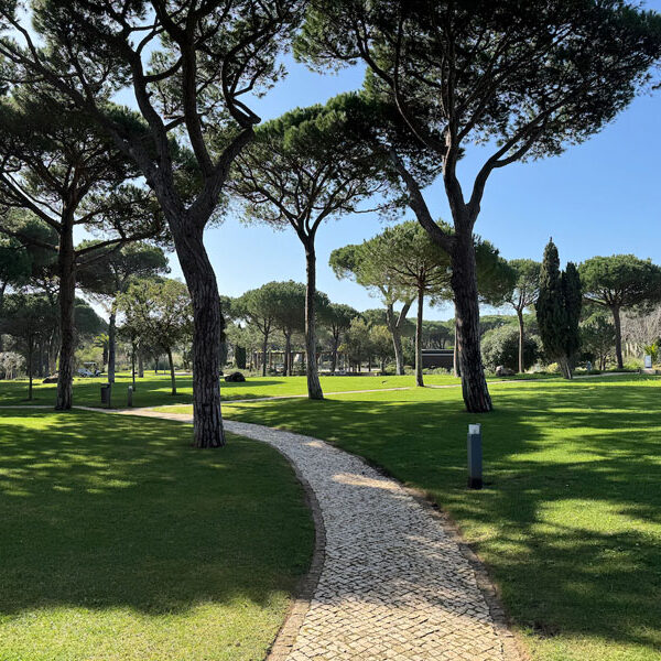 Sheraton_Cascais_Park2.Bild.Laura_Geyer.8 Sheraton Cascais - Gartenanlage Bild: Laura Geyer
