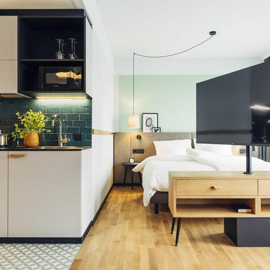 small_preview_harryshome_villach.-Bild.-danielzangerl.1 harry's home Villach - Suite Bild: Daniel Zangerl