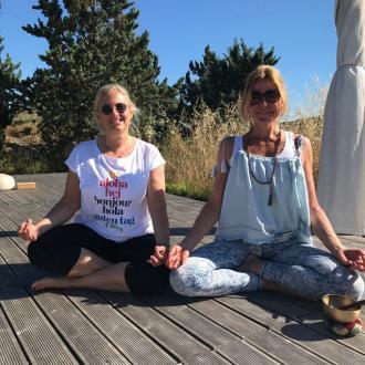Son-Manera-Sandra-&-Maybritt.Bild.T4K.5 Sandra & Maybritt im Yoga Retreat auf Son Manera