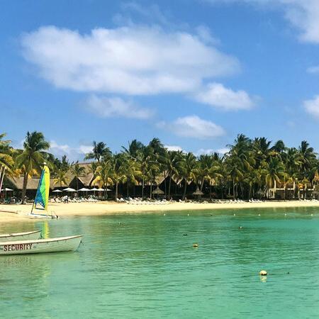 Strandansicht-Shandrani-Beachcomber Mauritius mit Kindern: Strandansicht-Shandrani-Beachcomber Foto: Andrea Fischer
