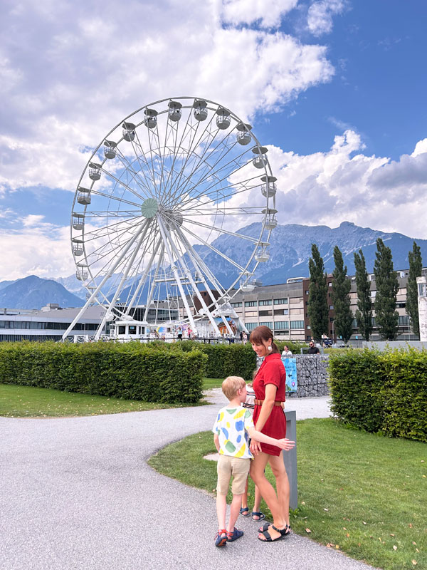 Swarovski Kristallwelten Riesenrad Foto: © Aline Scheuböck, Trips4Kids.de