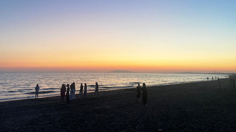 Tarquinia-Beach Sonnenuntergang- Friendsclub Tarquinia, ruf-Jugendreisen Foto: © Paul Fischer, Trips4Kids.de